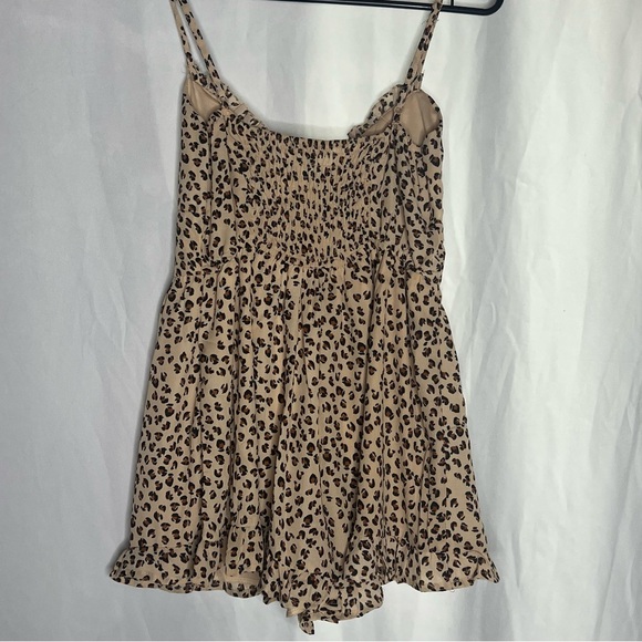 Trixxi Leopard Double Lined Shorts Romper Size Small - Picture 8 of 11